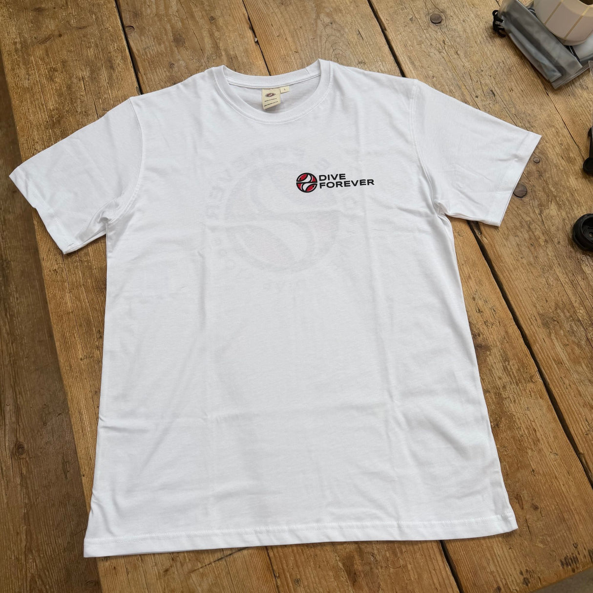 Dive Forever Organic T-shirt in White