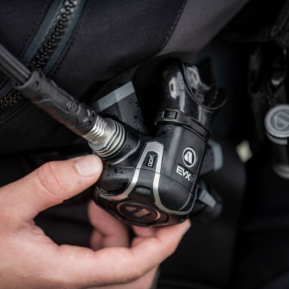 Apeks Regulator Package: EVX200 + Miflex Gauges + BCD Hose