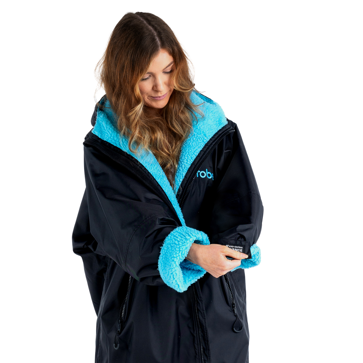Dryrobe® Advance Long Sleeve Changing Robe for Adults - Black/Blue