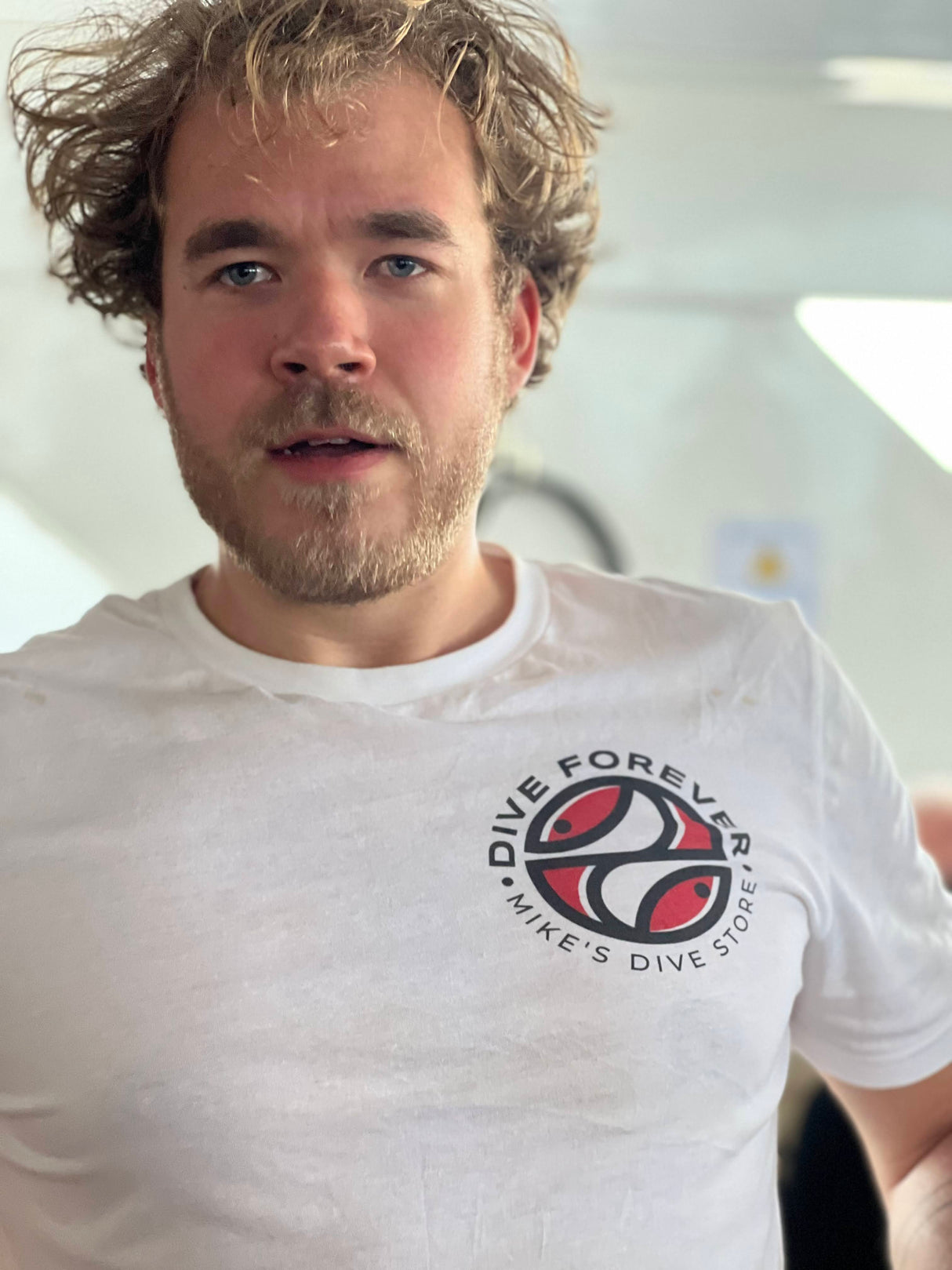 Dive Forever Logo T-Shirt in White