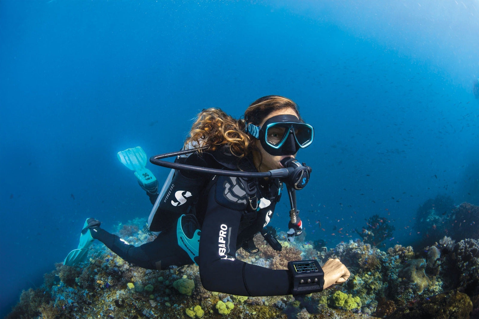 Packing for a Dive Trip – Minimal vs “Everything but The Kitchen Sink” Approach