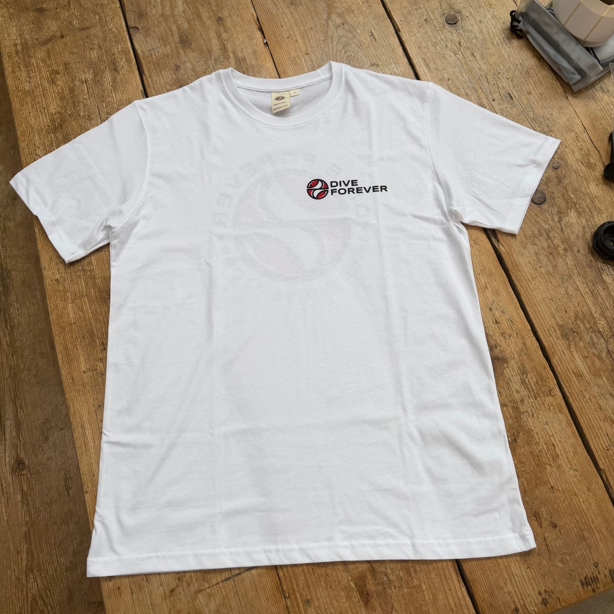 Dive Forever Organic T-shirt in White
