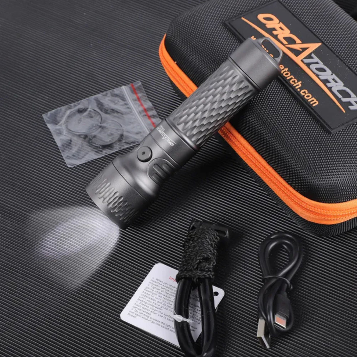 OrcaTorch Orca 7 3000 Lumen Dive Torch