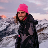 Dryrobe® Advance Long Sleeve Changing Robe for Adults - Black Camo Pink