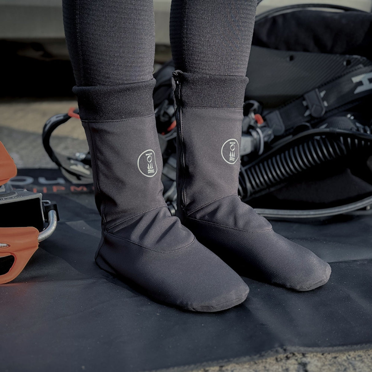 Fourth Element Halo A°R Socks