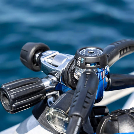 Scubapro MK11 EVO / C370 Regulator in White or Graphite